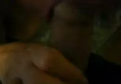Fumar, sexo porno antiguo clasico en grupo, garganta Profunda, chico sentado