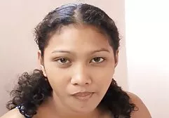 MIA Austin es su porno clásico castellano esposo que la Mira hacer ejercicio.