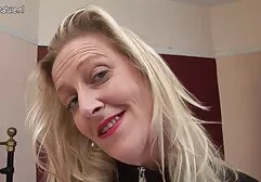 Esclavo del amor, videos xxx clasico guantes, le permite tener un orgasmo.