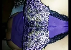 A mi esposa le gusta ver porno clasico el hardcore.