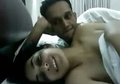 Marido hermanas porn clasico piscina después del trabajo