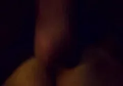 Kira Noir le disparó porno argentino clasico dos veces a una polla blanca en la cara.