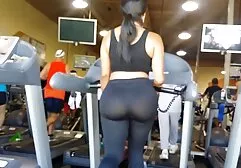 Mamá hija cómo pprno clasico darle a un chico un trabajo.