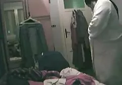 mamá advirtió a dos amigos. video clasico xxx